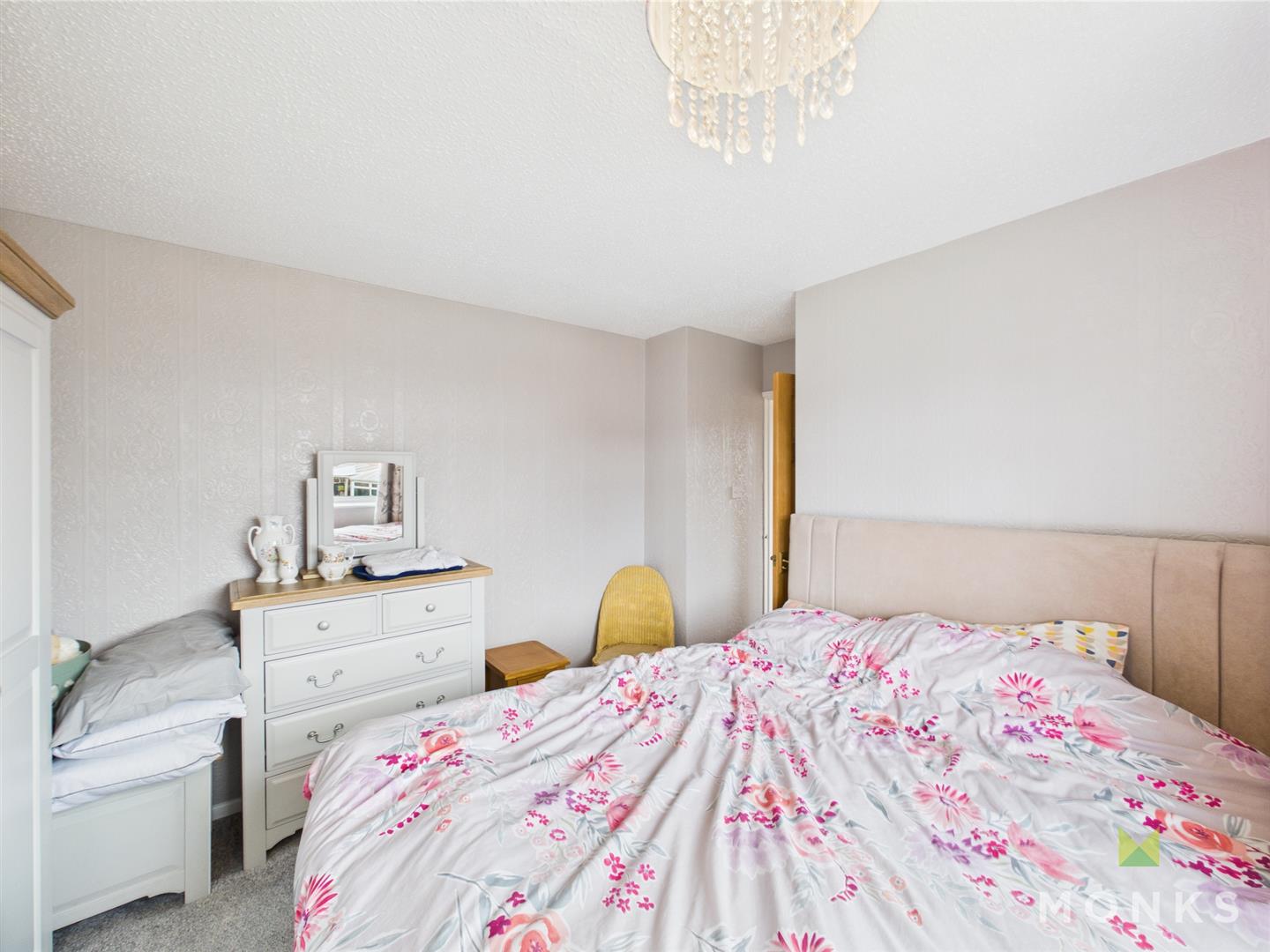 9 Preshenlle Lane, Oswestry, SY10 7UB For Sale